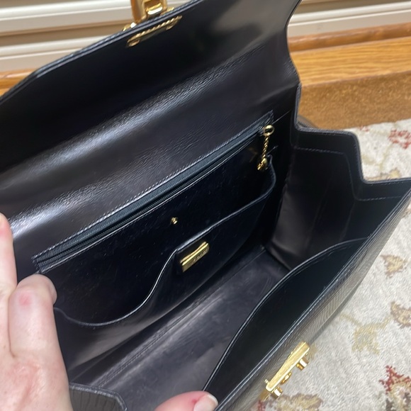 Gucci lady lock leather handbag - Picture 3 of 12